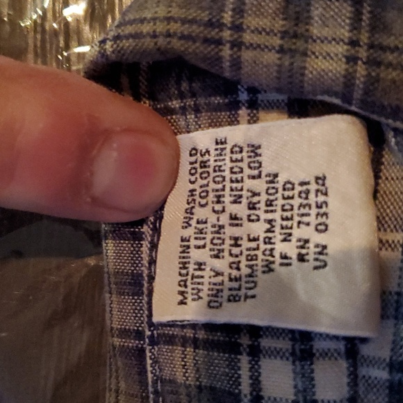 New" L.L.Bean Shirt - Picture 7 of 8